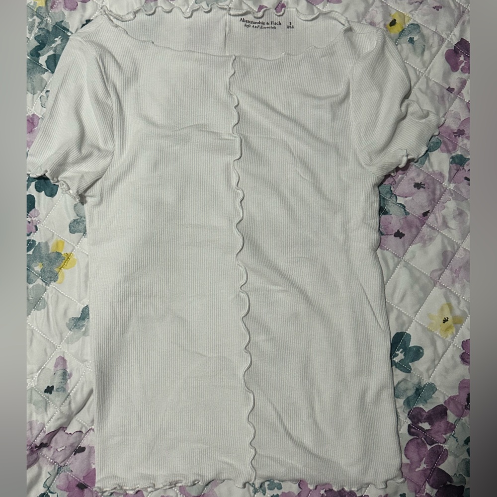 Abercrombie & Fitch White Ribbed Top